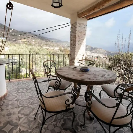 Casa-cortijo Privilegio Сasa de vacaciones Lanjarón